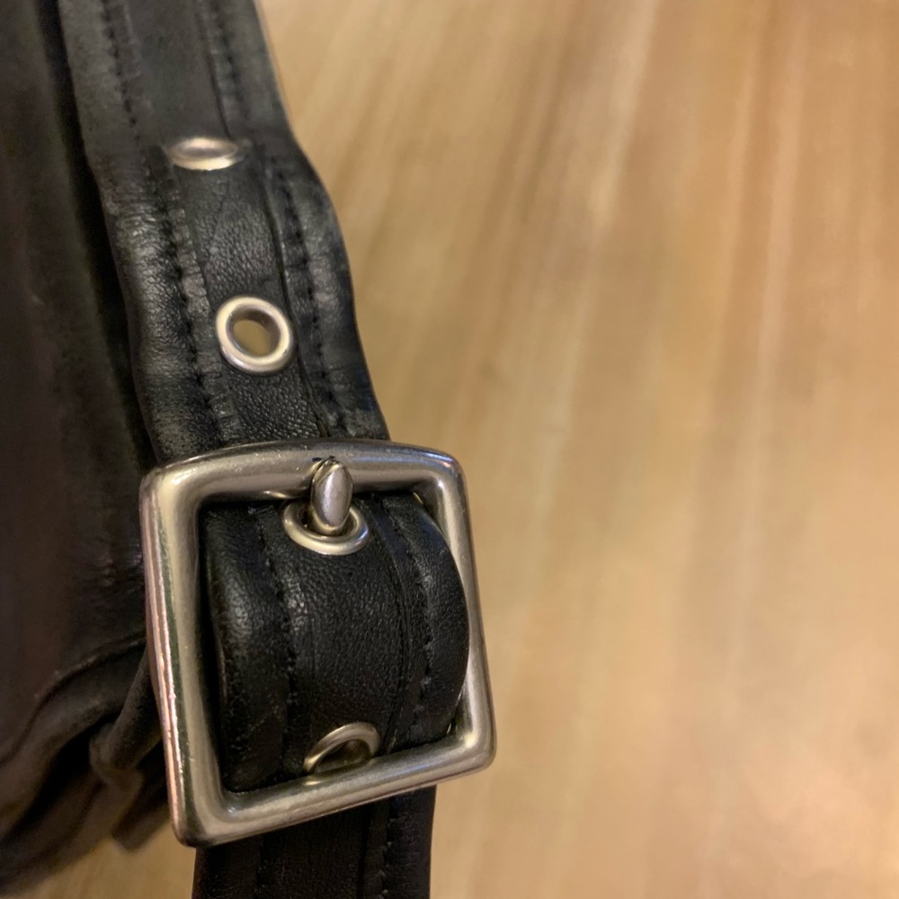 Vintage Coach  9145  Legacy Studio Flap Shoulder Bag - Picture 13 of 14